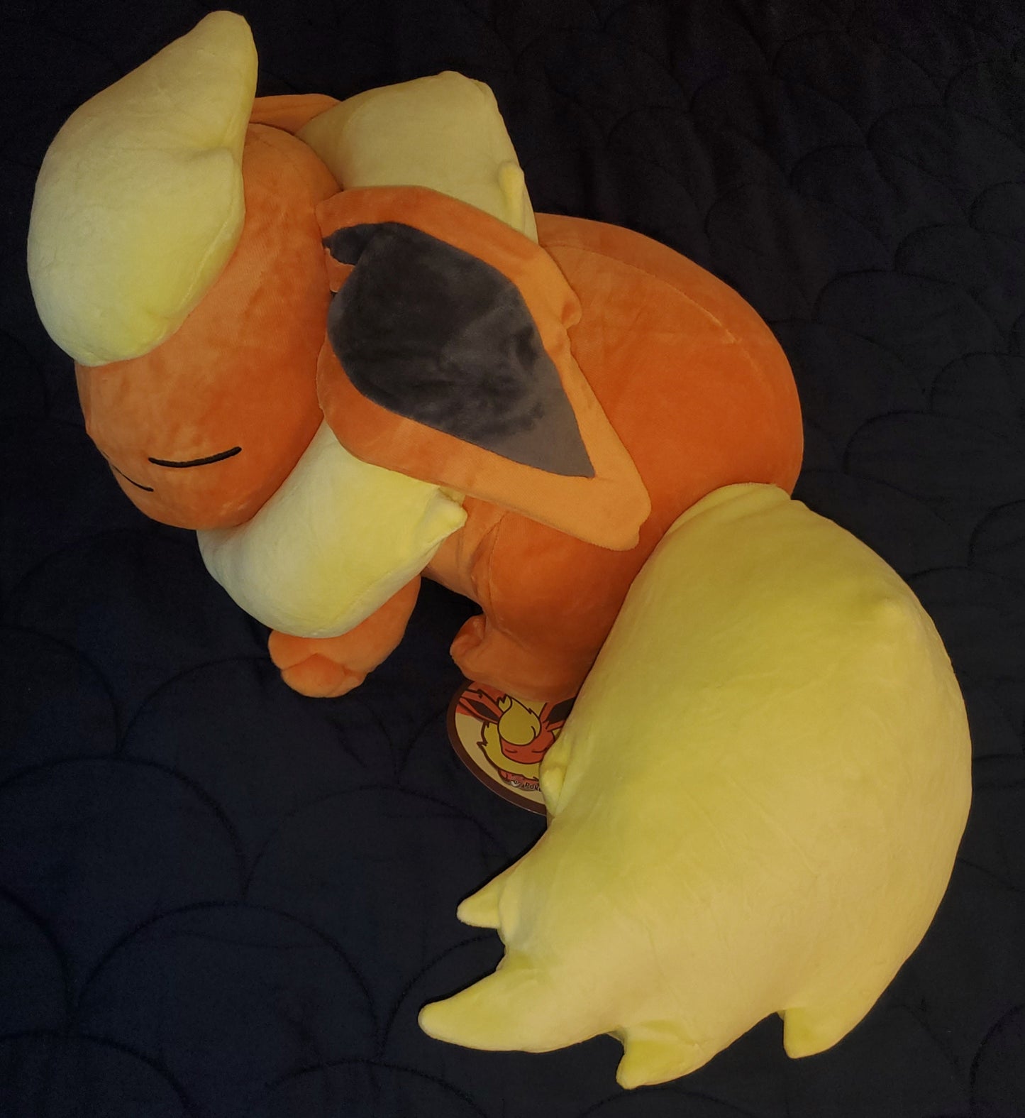Pokemon Center Flareon Sleeper Plush Eeveelutions Plush Rare Authentic