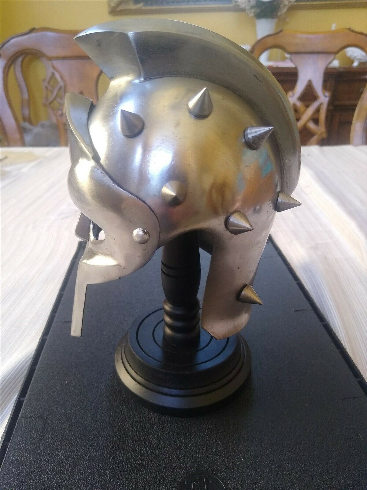 Miniature 7 Inch 18-Gauge Steel Spiked Gladiator Helmet W/Stand