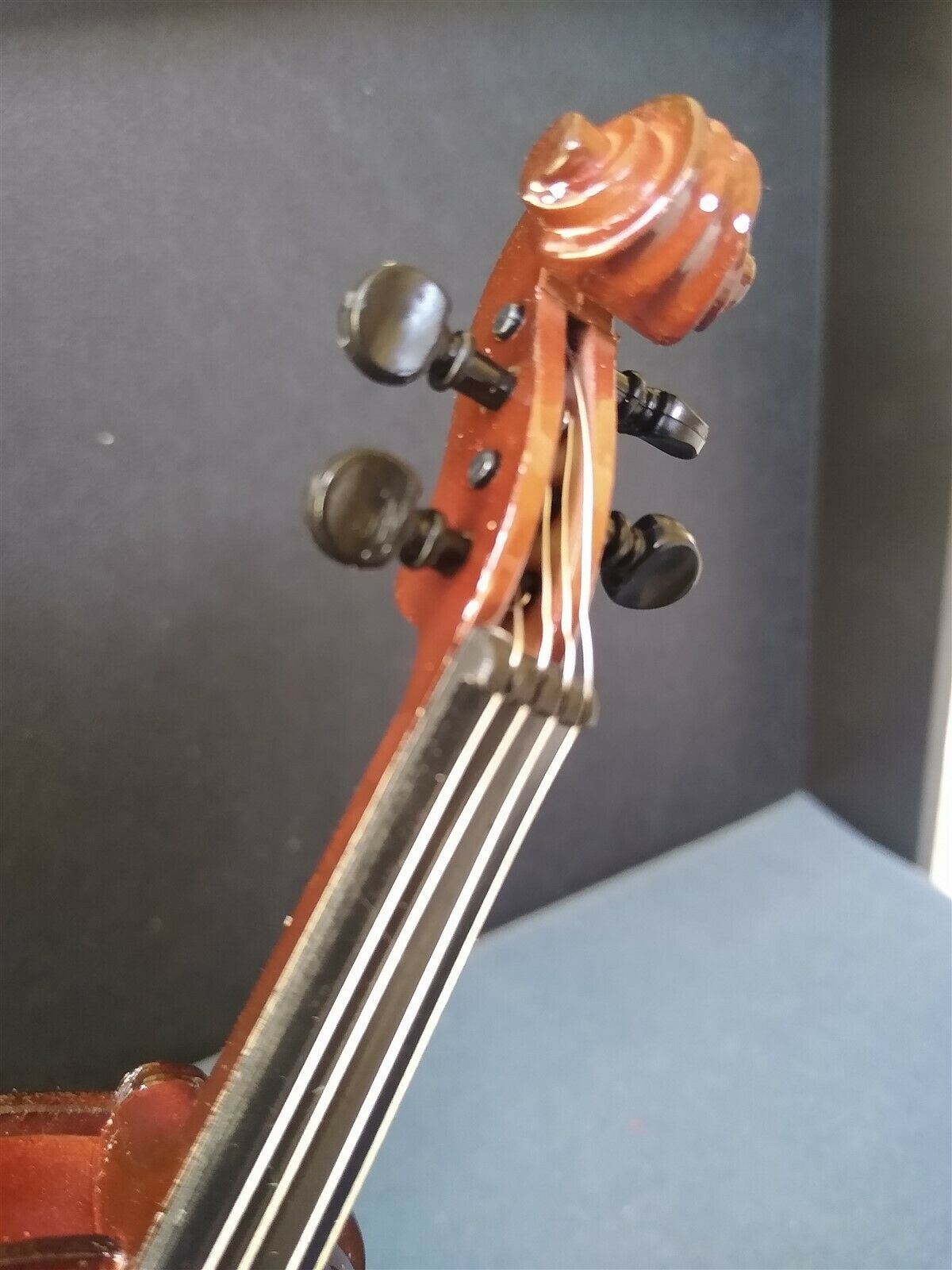 Miniature 7 Inch Replica Violin with Bow, Case, & Display Stand ~NEW~