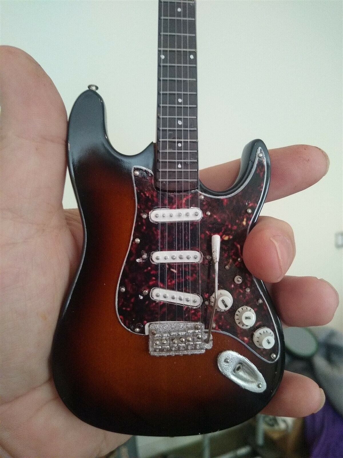 Fender Sunburst Strat w/ Tortoise Pickguard 1:4 Scale Replica Guitar ~Axe Heaven