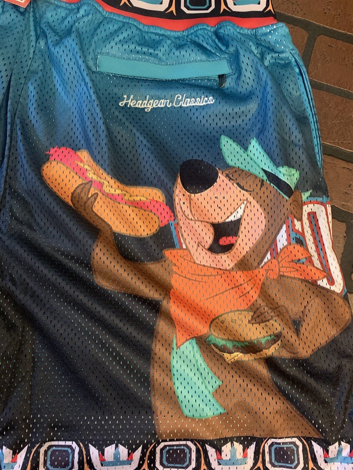 YOGI BEAR / TEAL-BLACK Headgear Classics Basketball Shorts ~Never Worn~ XL 2XL