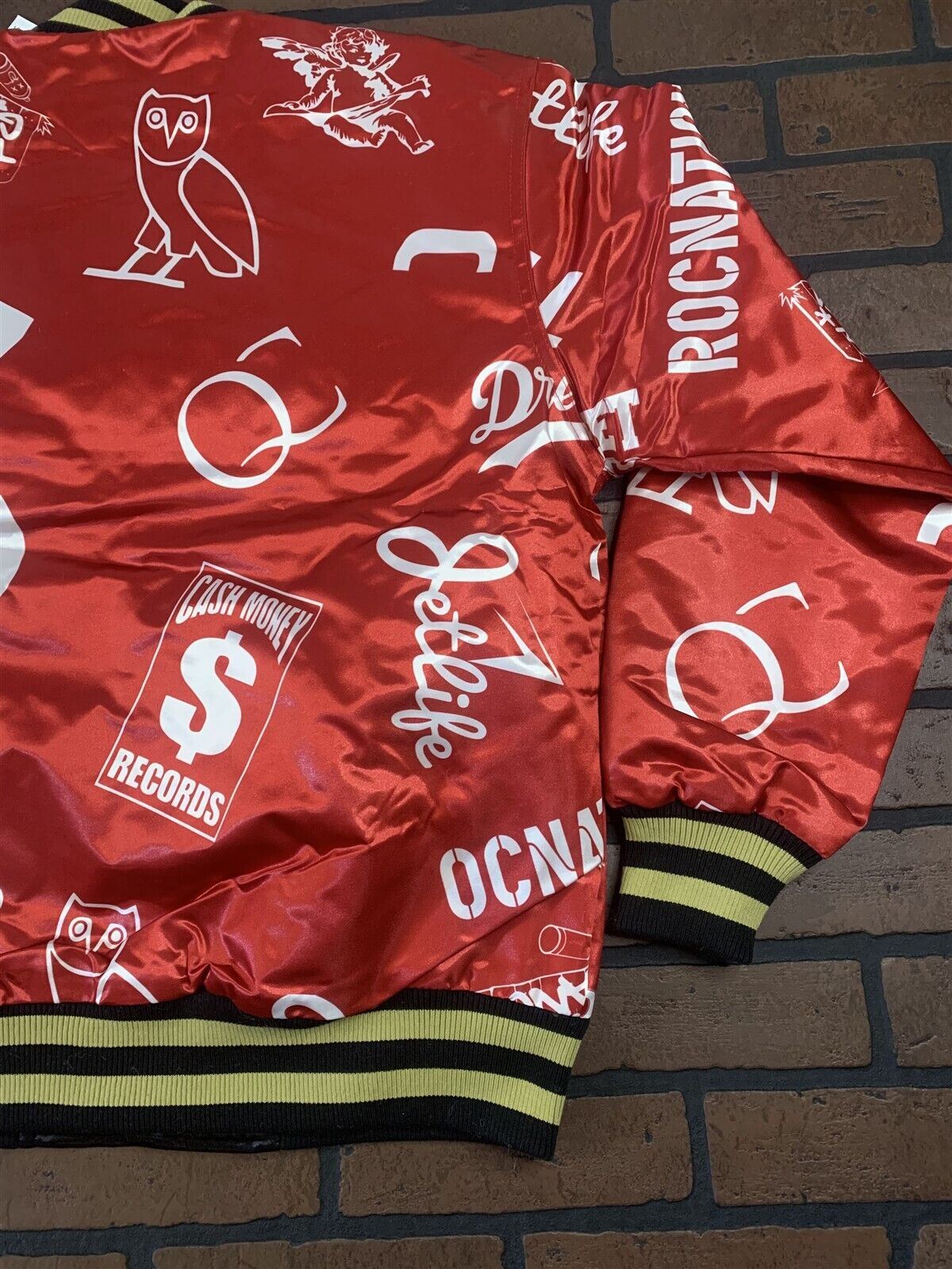 CASH MONEY and more Hip Hop RECORDS Headgear Classics Streetwear Jacket~Never Worn~ M L