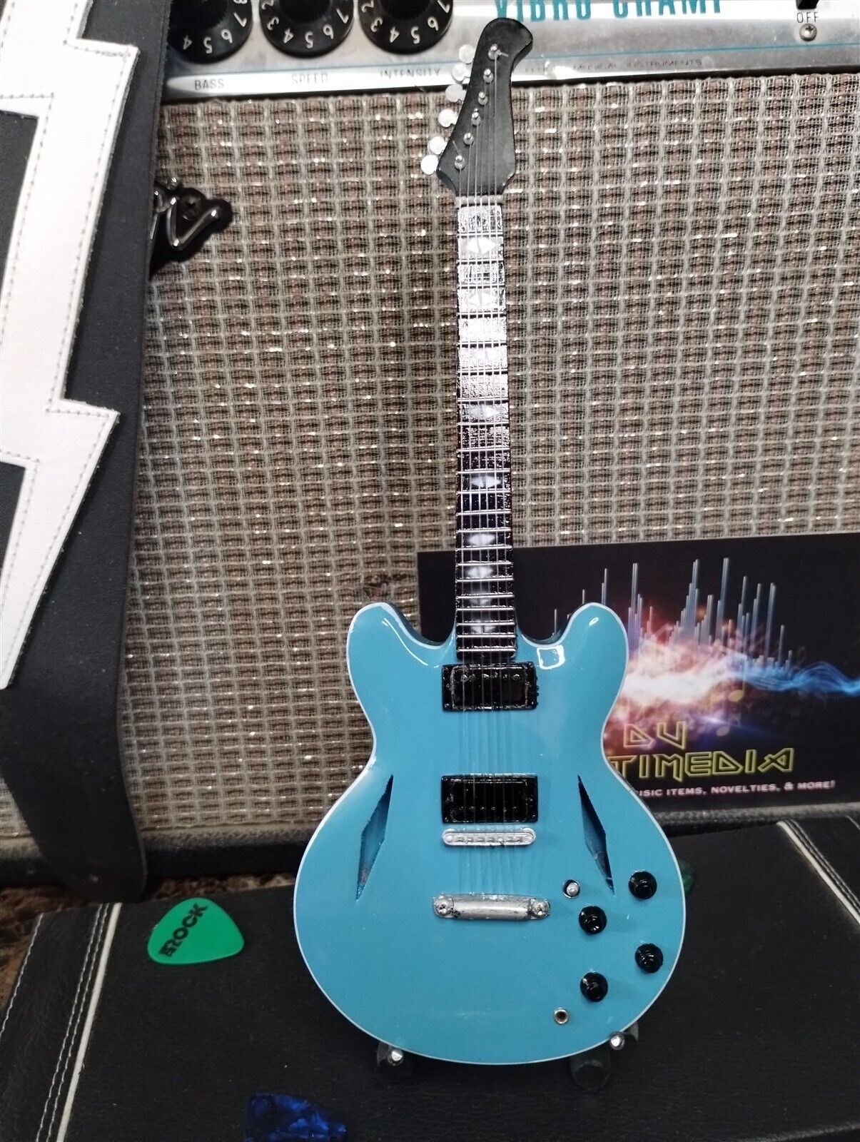 DAVE GROHL - Blue DG335 1:4 Scale Replica Guitar ~NEW~