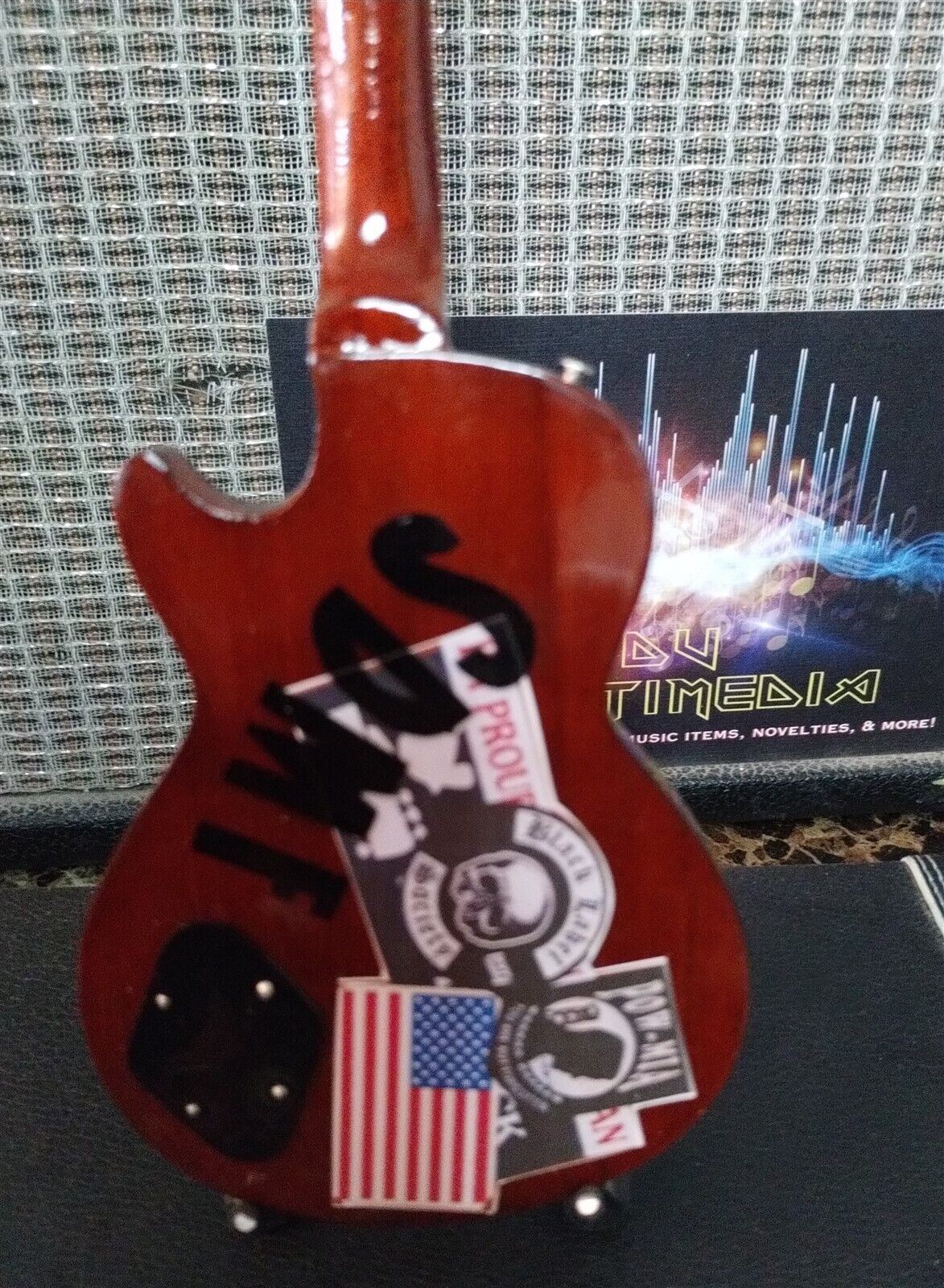 ZAKK WYLDE - Beer Cap 1:4 Replica Guitar ~New~