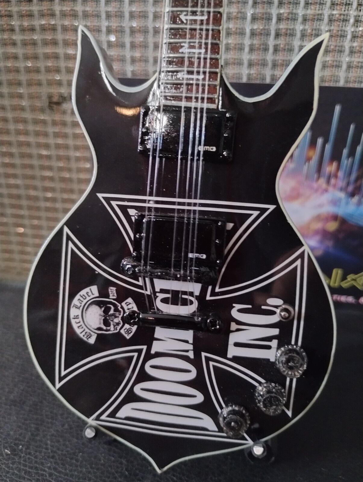 BLACK LABEL SOCIETY-Doom Crew Heathen Grail 1:4 Scale Replica Guitar ~Axe Heaven