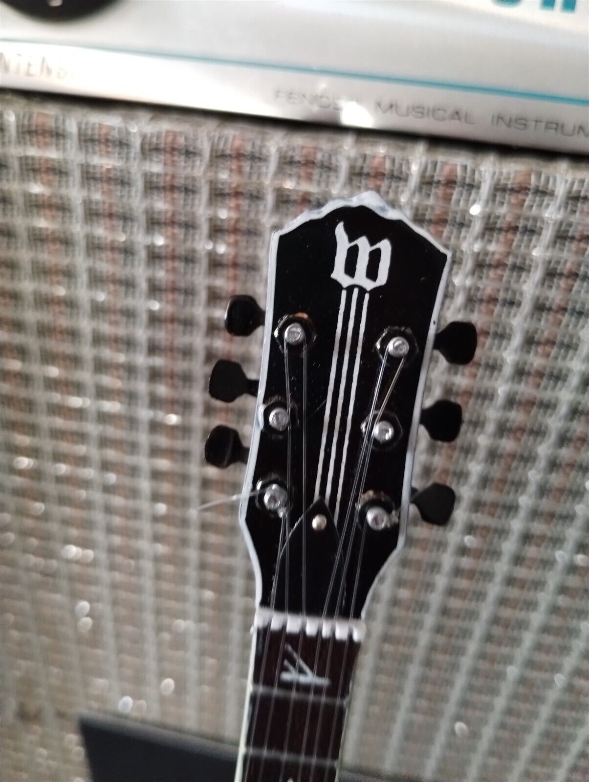 BLACK LABEL SOCIETY-Doom Crew Heathen Grail 1:4 Scale Replica Guitar ~Axe Heaven