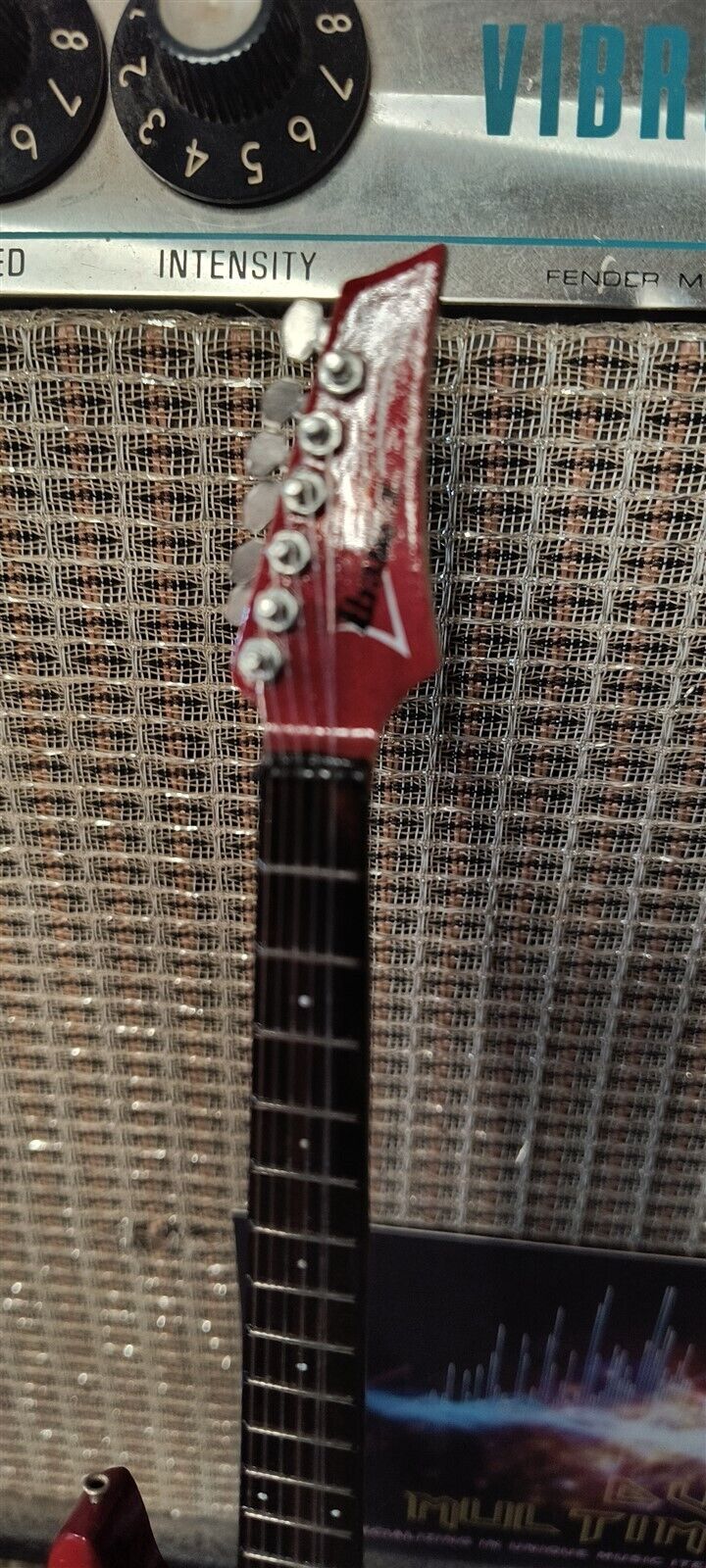 JOE SATRIANI-Signature Candy Apple Red Ibanez 1:4Scale Replica Guitar~Axe Heaven