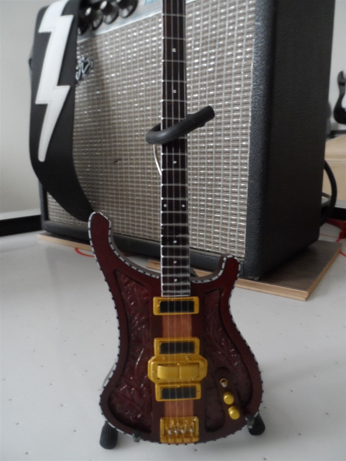 LEMMY KILMISTER - Signature Carved Bass 1:4 Scale Replica Guitar ~Axe Heaven~