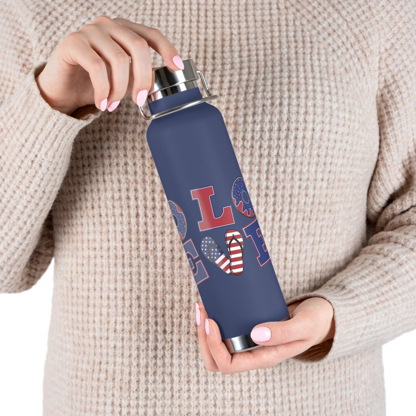 LOVE American Styled Red White and Blue Copper Vacuum Insulated Bottle, USA 22oz - Lizard Vigilante