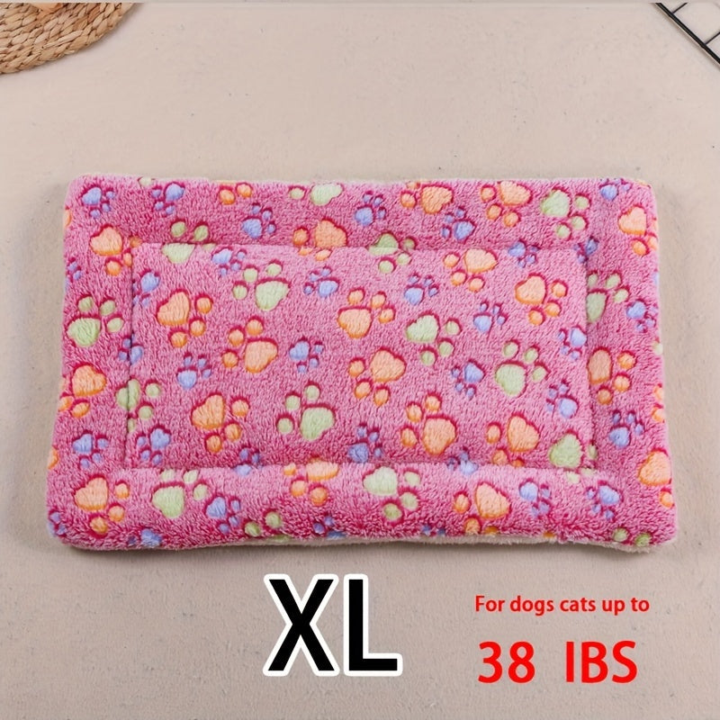 All-Season Dirt-Resistant Rectangular Pet Blanket - Comfortable Dog Paw Heart Print Pet Bed, 1pc