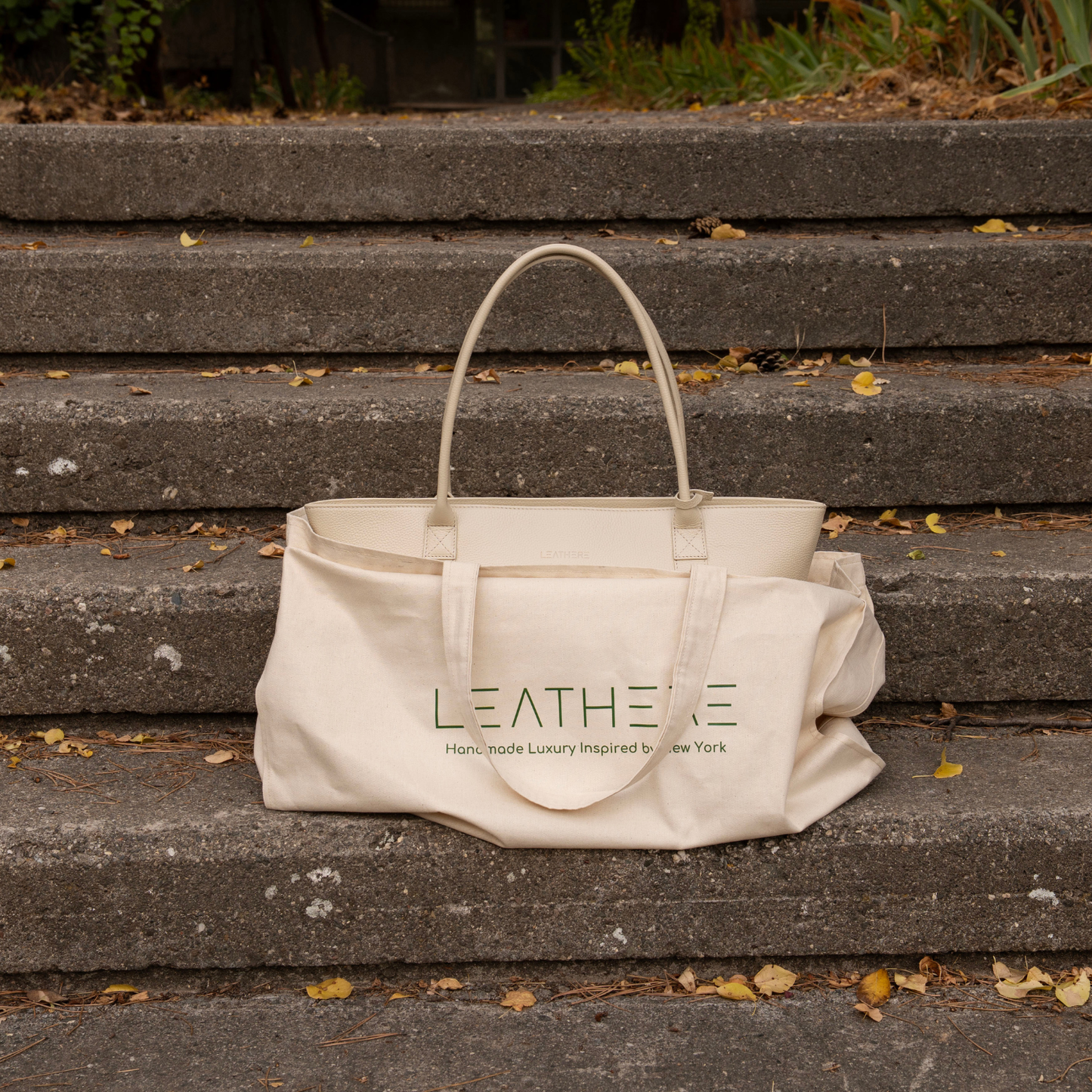 The Leathere New York Tote - Beige
