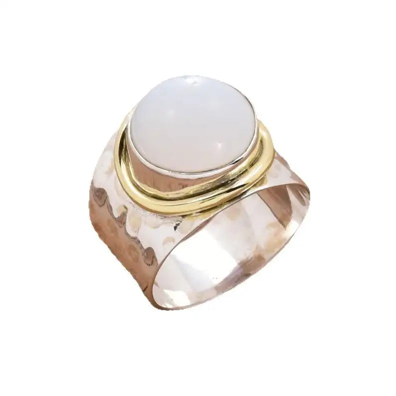 Two-tone Wide-faced Gemstone Ring Vintage