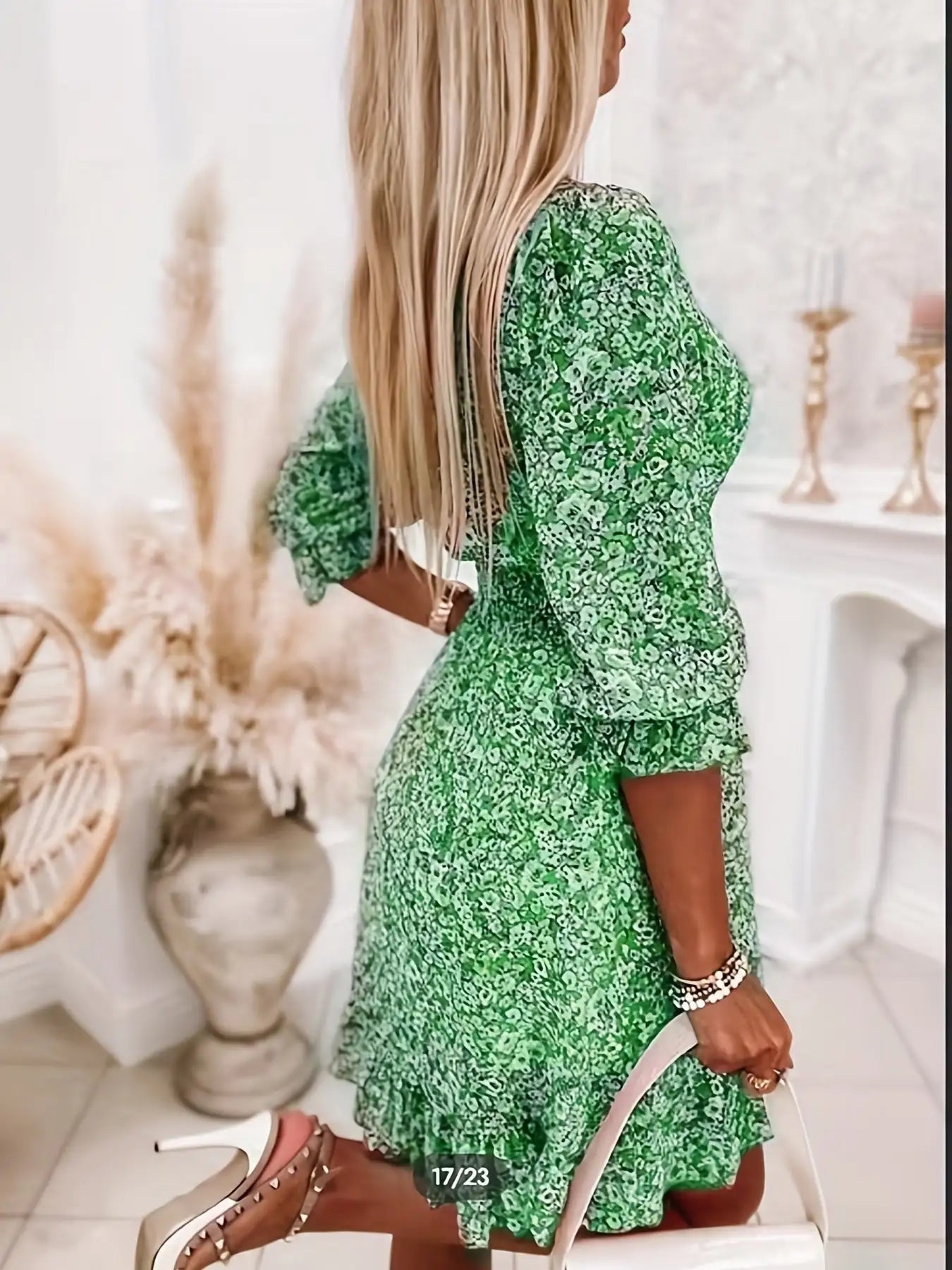 V-neck Printed Dress With Ruffled Waist, Exquisite And Elegant Design-perfect For Spring And Autumn.