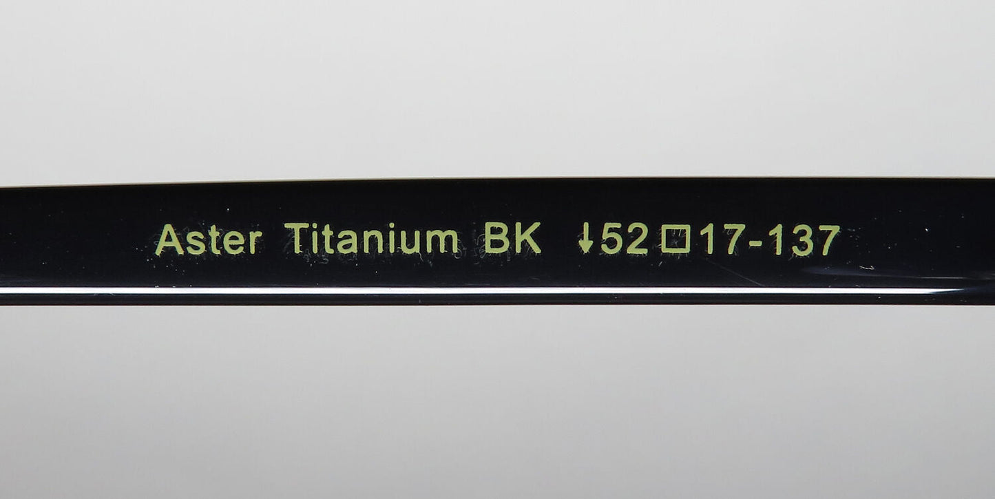 Vera Wang Luxe Aster Eyeglasses