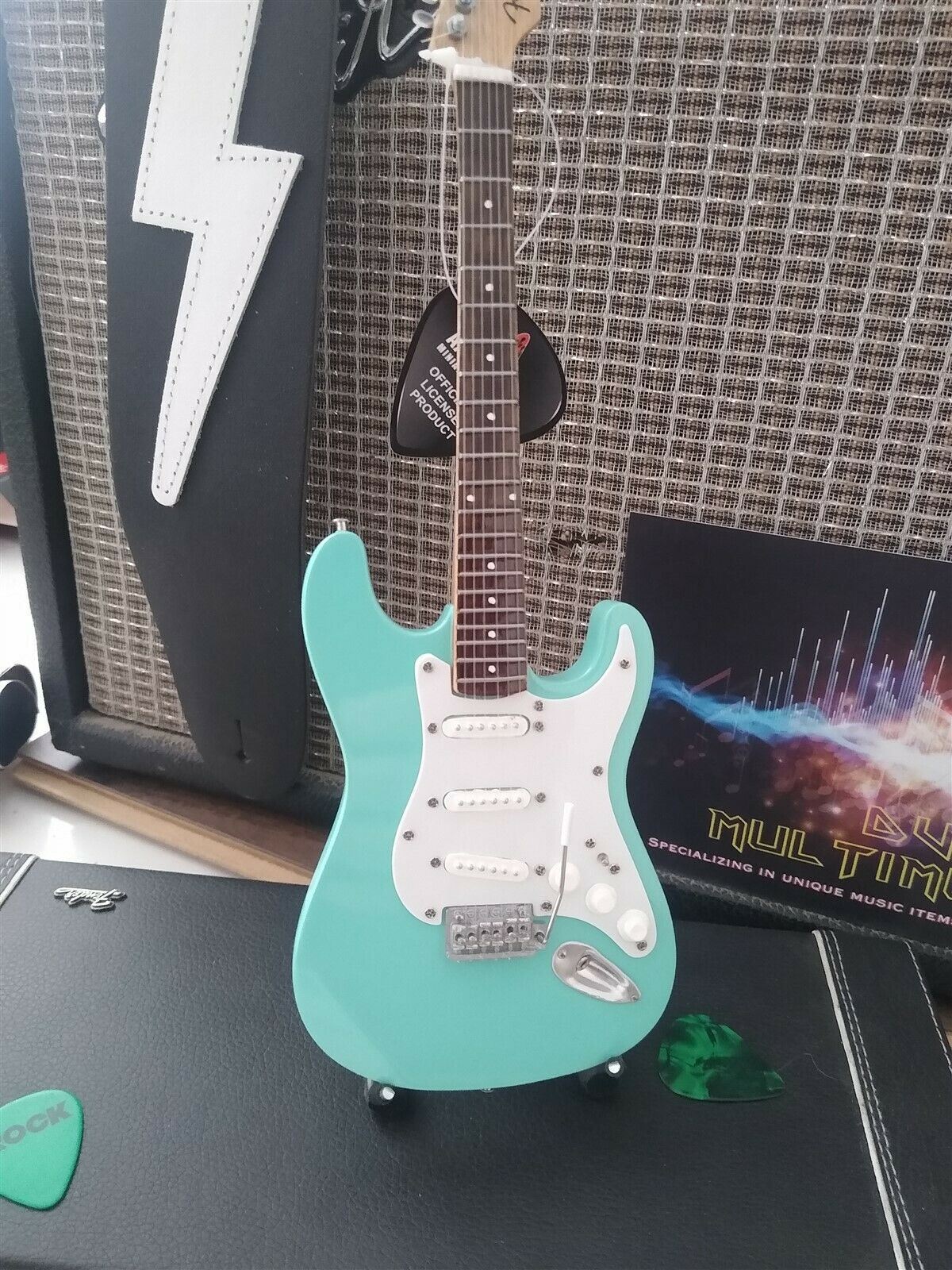 Fender Surf Green Strat w/ White Pickguard 1:4 Scale Replica Guitar ~Axe Heaven