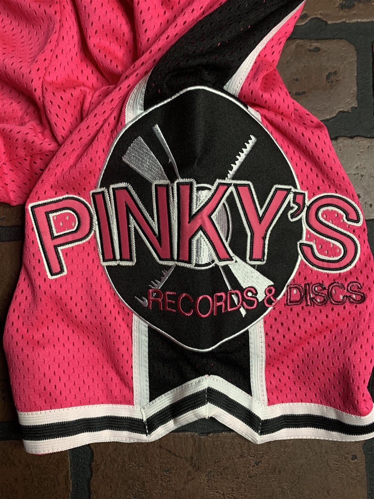 PINKY'S RECORDS Headgear Classics Pink Basketball Shorts ~Never Worn~ M XL