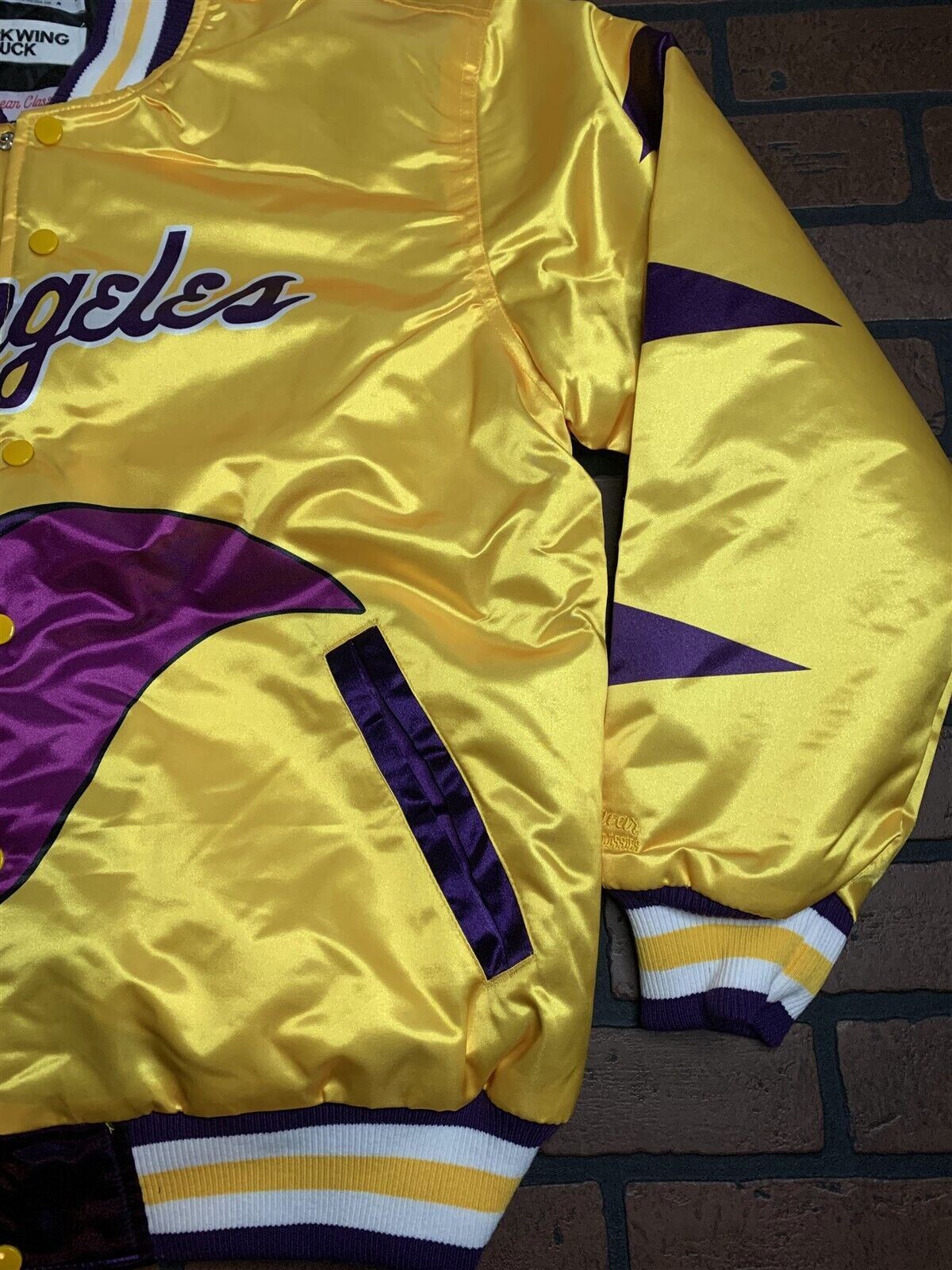 DARKWING DUCK LOS ANGELES Headgear Classics Streetwear Jacket~Never Worn~M L XL