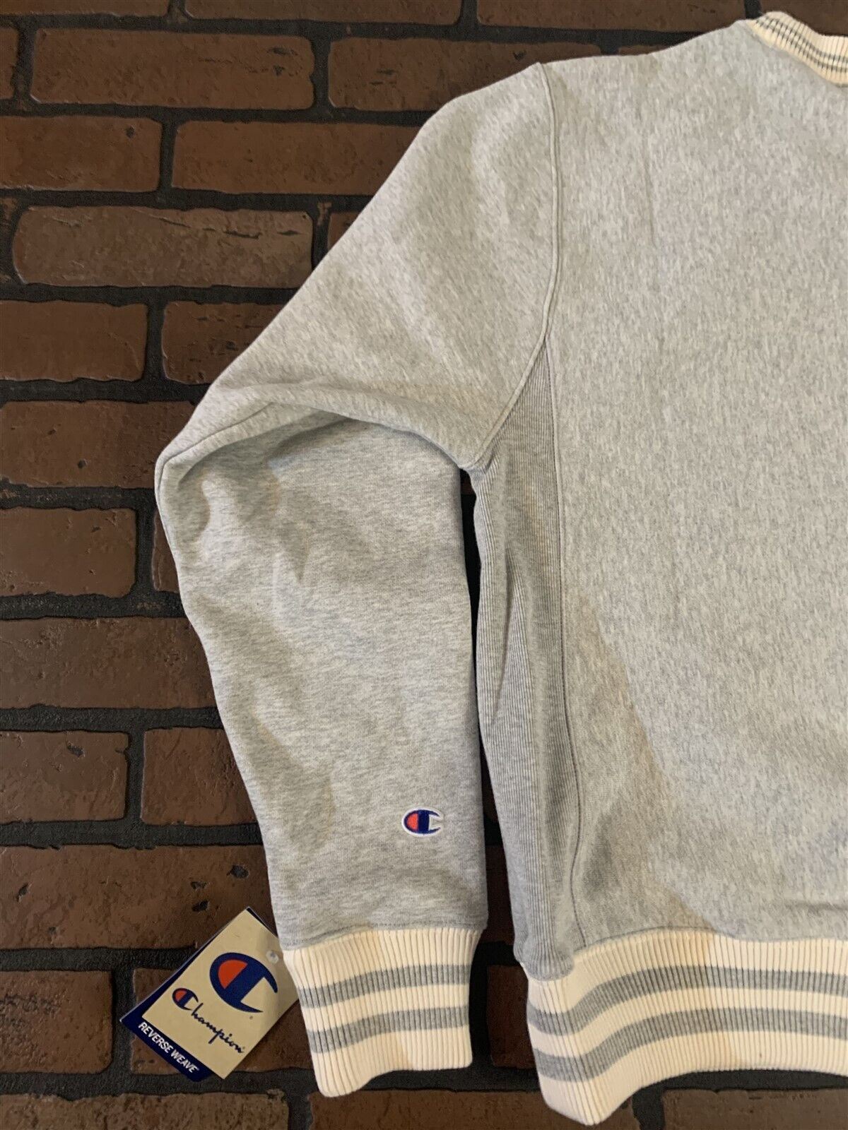 CHAMPION Oxford Gray Crew Neck~BRAND NEW~ S M L