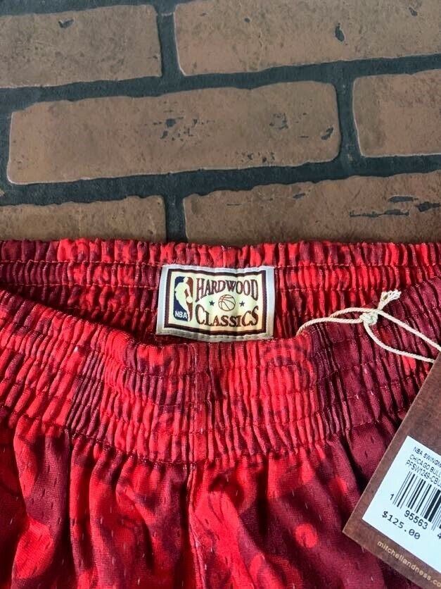 CHICAGO BULLS Mitchell & Ness Swingman CNY 4.0 Basketball Shorts ~Never Worn~