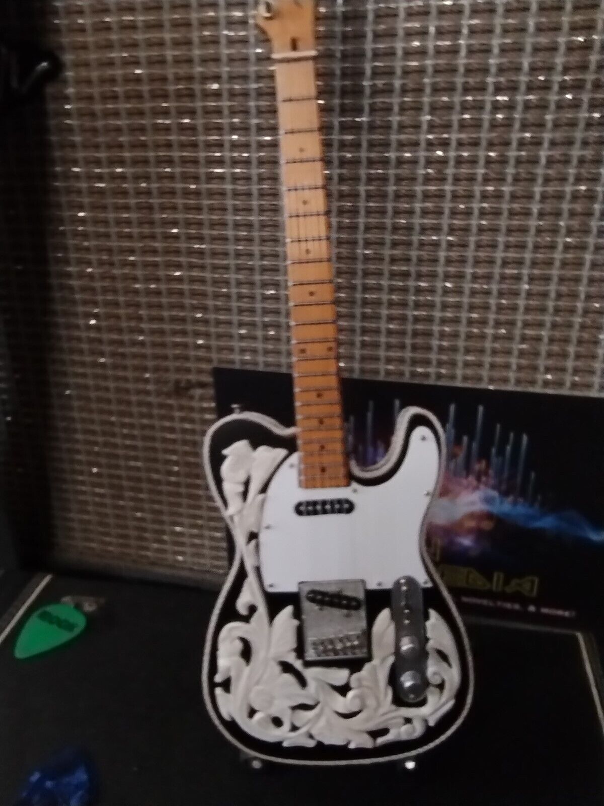 WAYLON JENNINGS - Fender Telecaster Licensed 1:4 Scale Replica Guitar~Axe Heaven