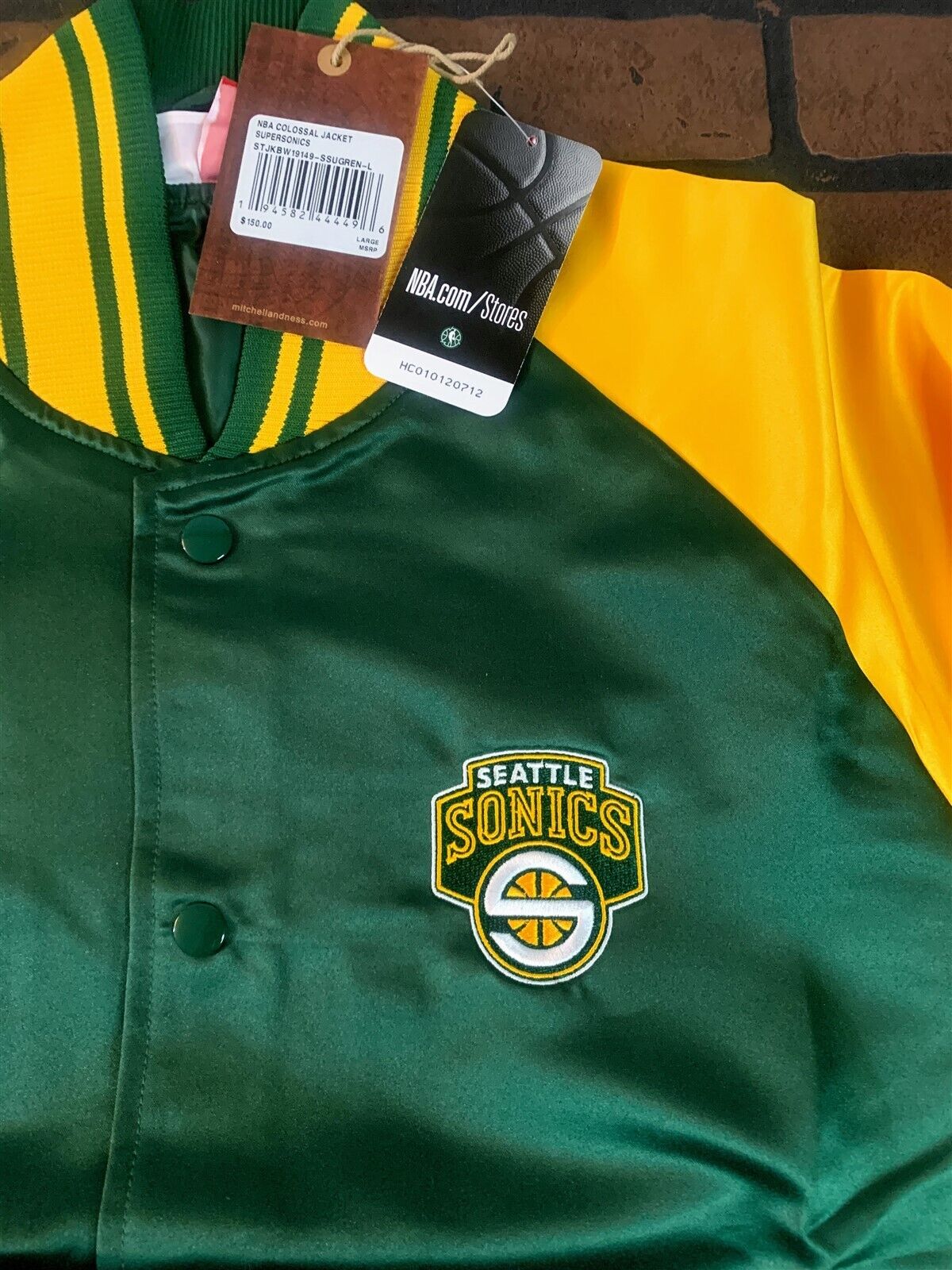 SEATTLE SONICS Mitchell & Ness Colossal Jacket ~Never Worn~ M