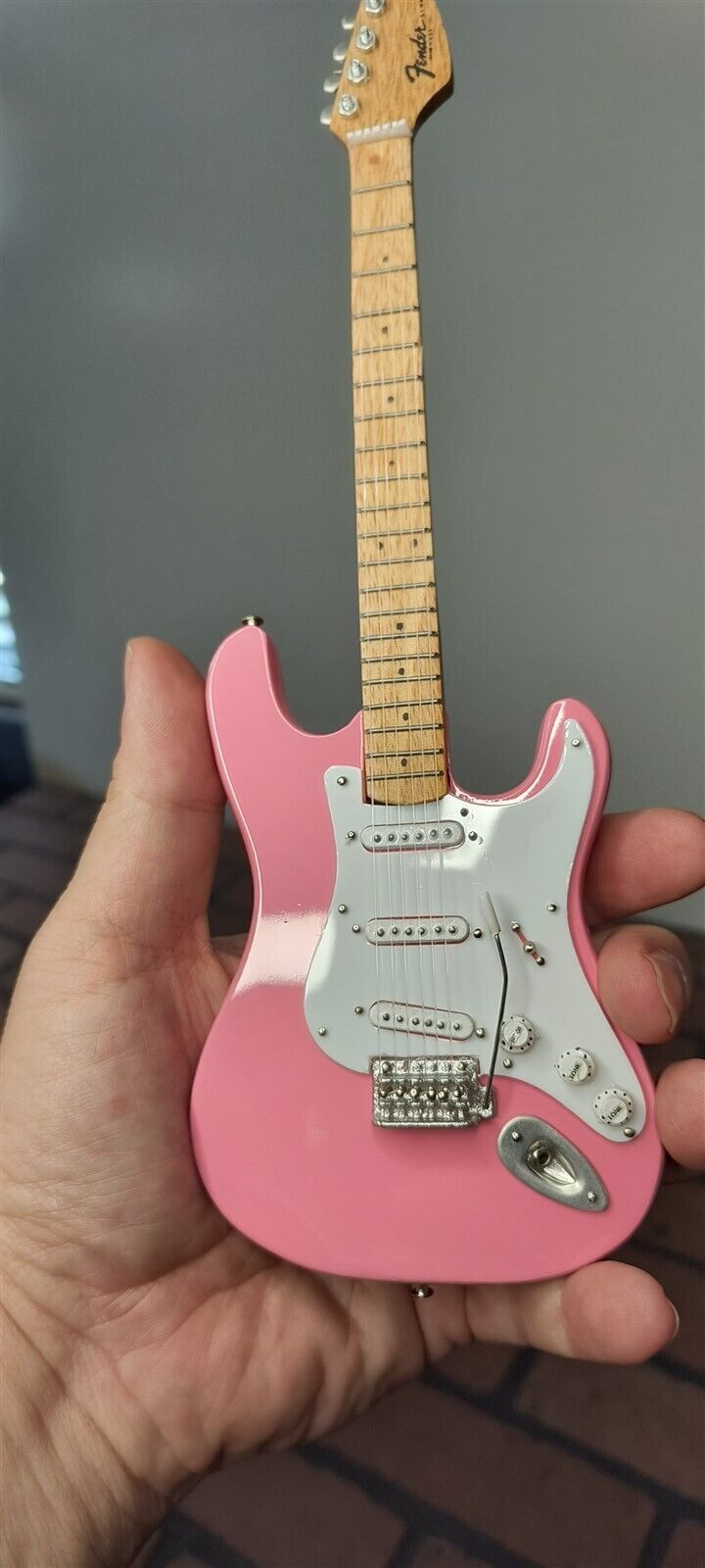 Fender Pink Strat w/ White Pickguard 1:4 Scale Replica Guitar ~Axe Heaven