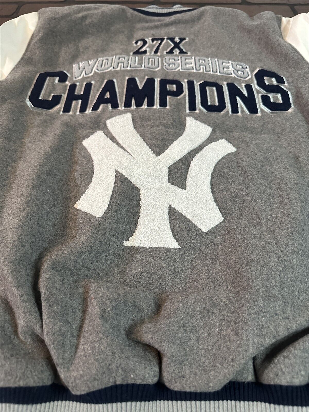 NEW YORK YANKEES G-III 27X World Series Varsity Jacket~Faux Leather Sleeved~