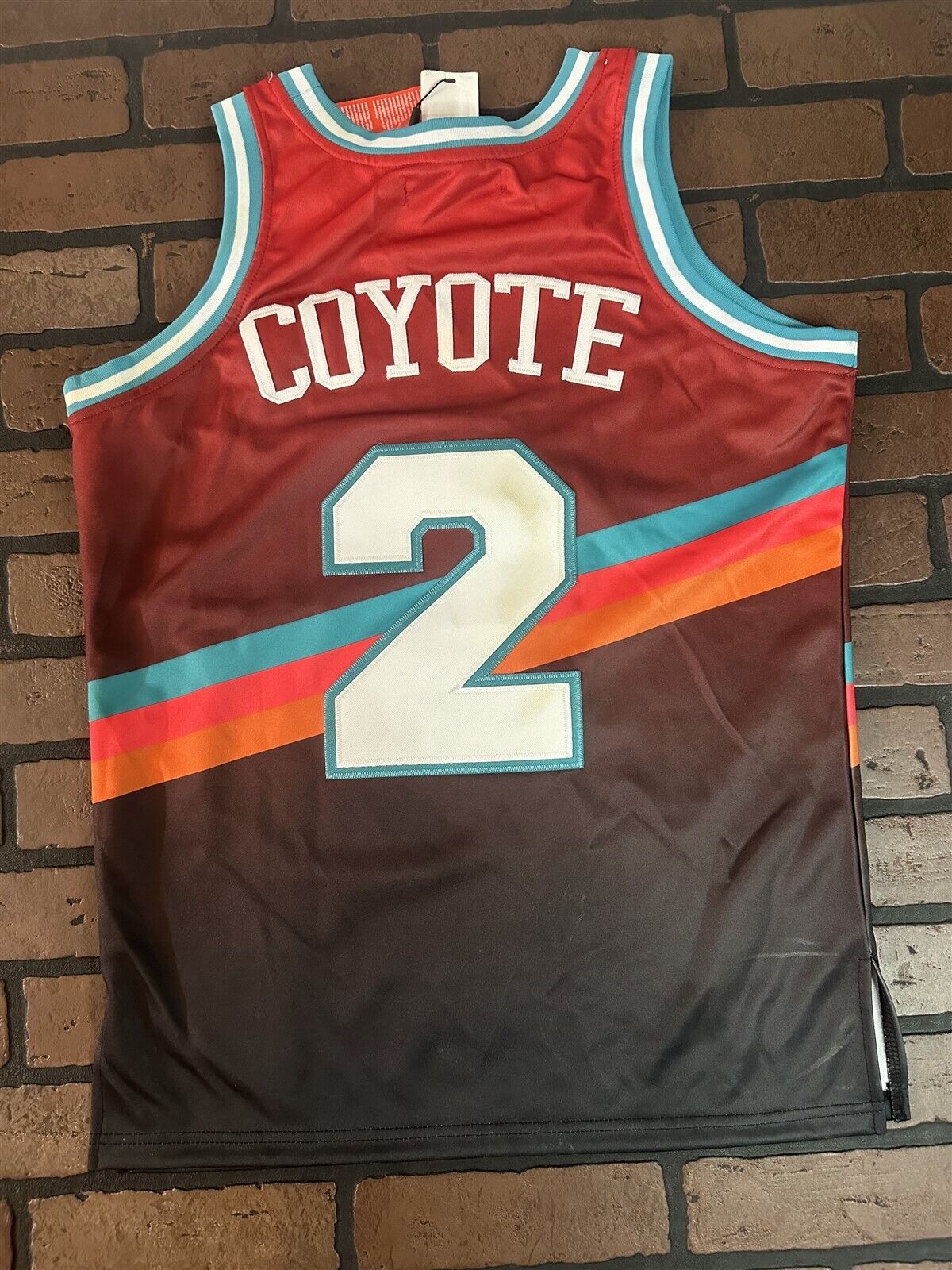 WILE E COYOTE/SAN ANTONIO Red Headgear Classics Basketball Jersey ~New~ S M XL