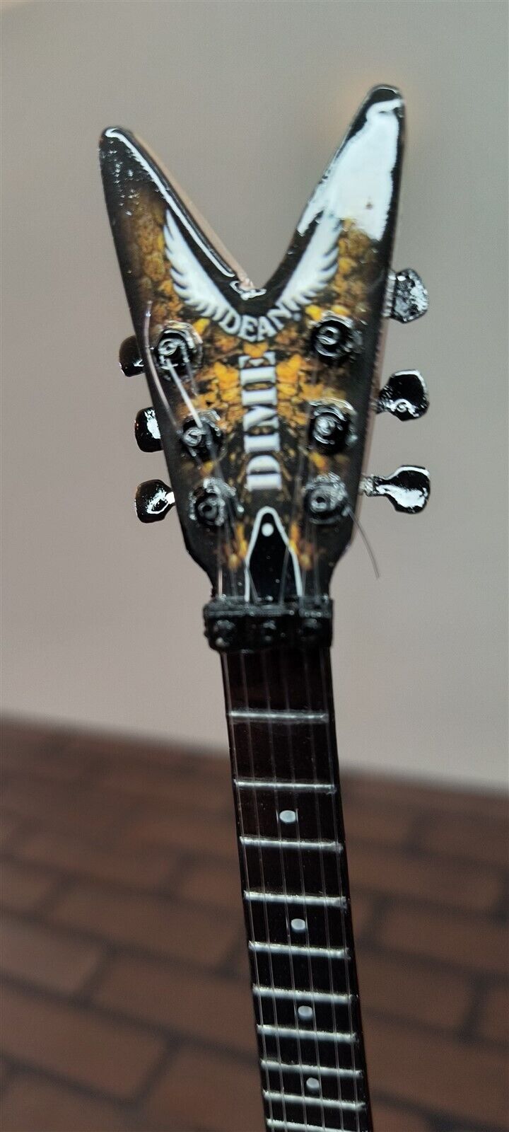 DIMEBAG DARRELL -Dean Southern Trendkill ML 1:4 Scale Replica Guitar~Axe Heaven~