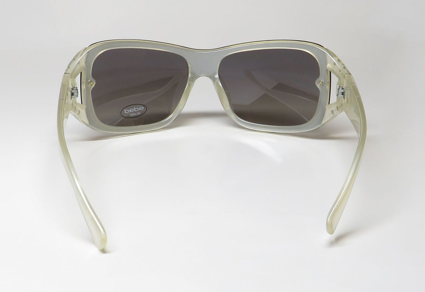 Bebe Bbop1016ce Sunglasses
