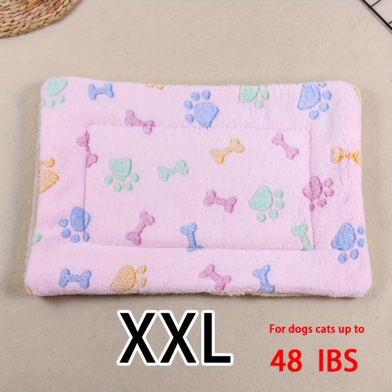 All-Season Dirt-Resistant Rectangular Pet Blanket - Comfortable Dog Paw Heart Print Pet Bed, 1pc