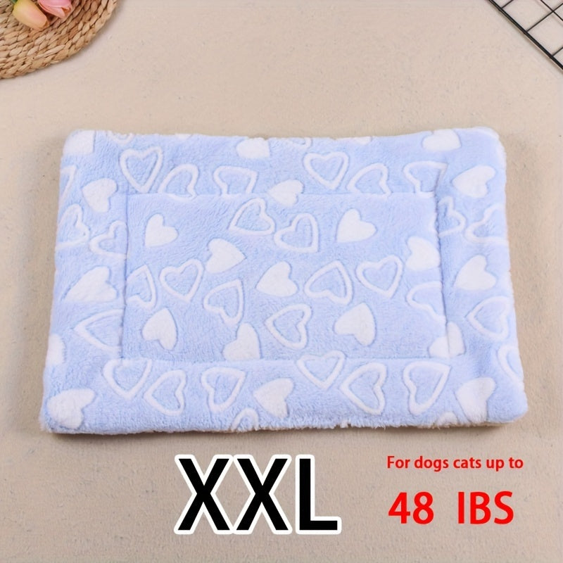 All-Season Dirt-Resistant Rectangular Pet Blanket - Comfortable Dog Paw Heart Print Pet Bed, 1pc