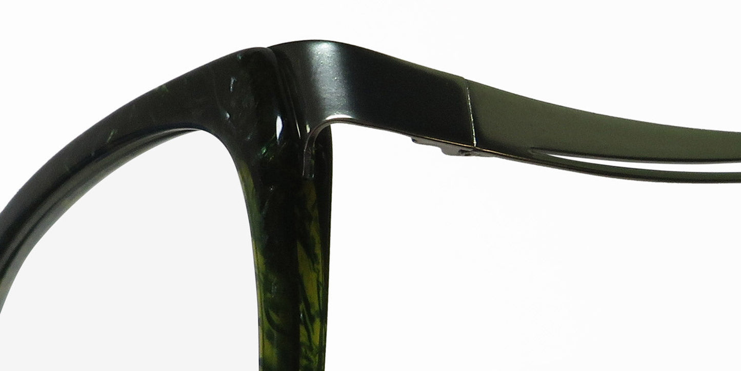 Vera Wang V905 Eyeglasses