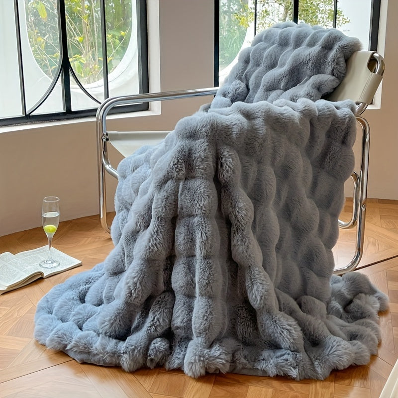 1pc Super Soft Faux Rabbit Fur Blanket - All Seasons Wool Blanket for Bedroom, Office, Camping, and Travel - Warm and Comfortable - Perfect Home Decoration