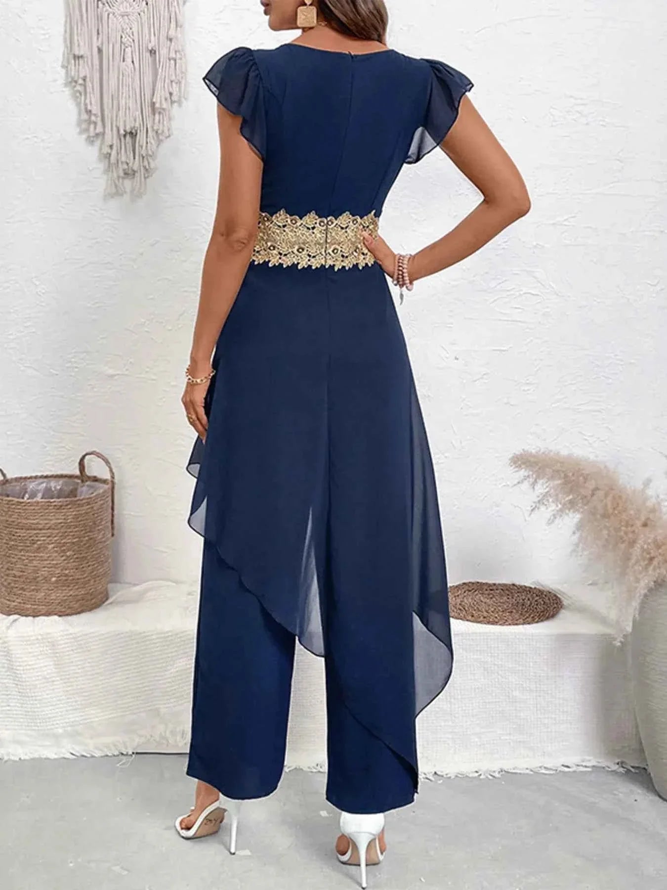 V-Neck Wide : Leg Jumpsuit