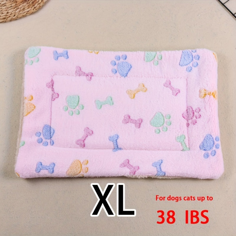 All-Season Dirt-Resistant Rectangular Pet Blanket - Comfortable Dog Paw Heart Print Pet Bed, 1pc