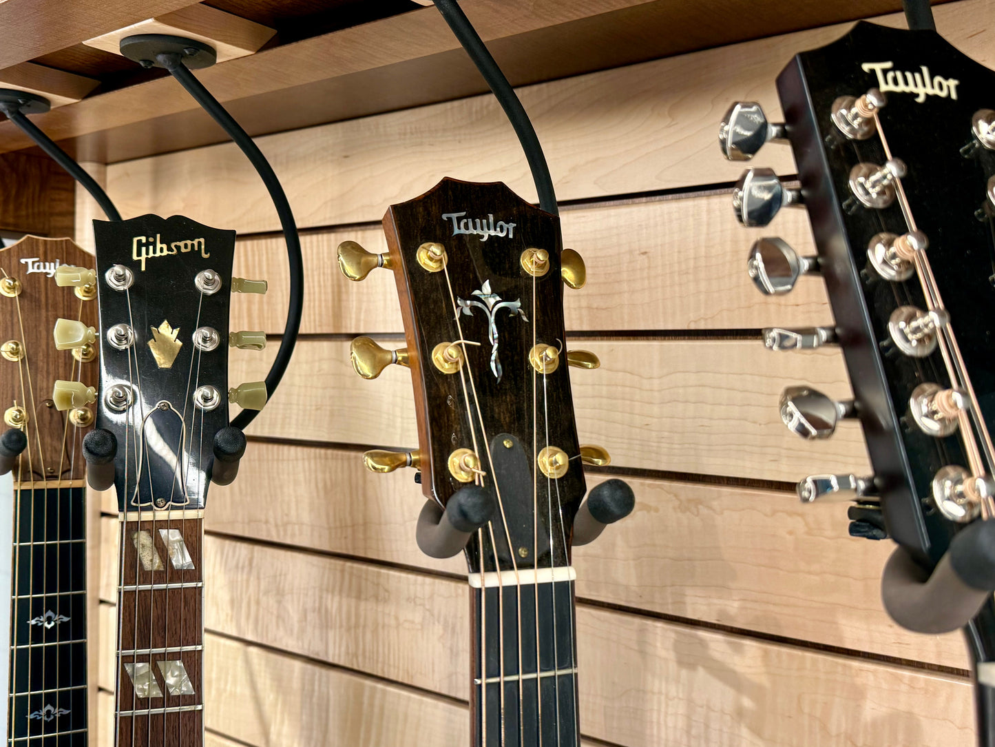 ClimaCab Traditional | Flame Maple with Boston Stain and Natural Flame Maple Slat Wall *Available November 2025