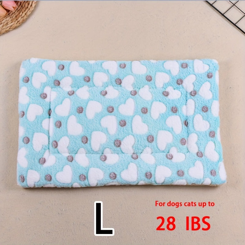 All-Season Dirt-Resistant Rectangular Pet Blanket - Comfortable Dog Paw Heart Print Pet Bed, 1pc