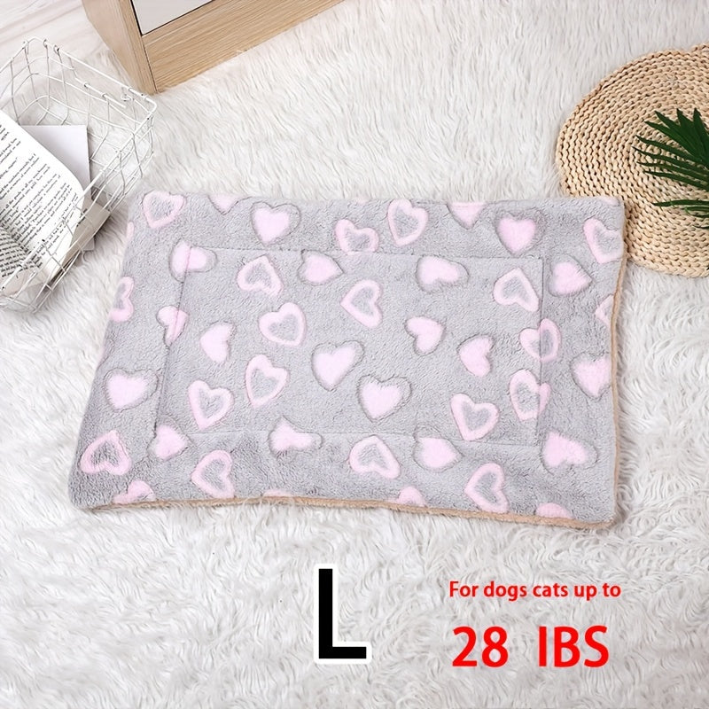 All-Season Dirt-Resistant Rectangular Pet Blanket - Comfortable Dog Paw Heart Print Pet Bed, 1pc