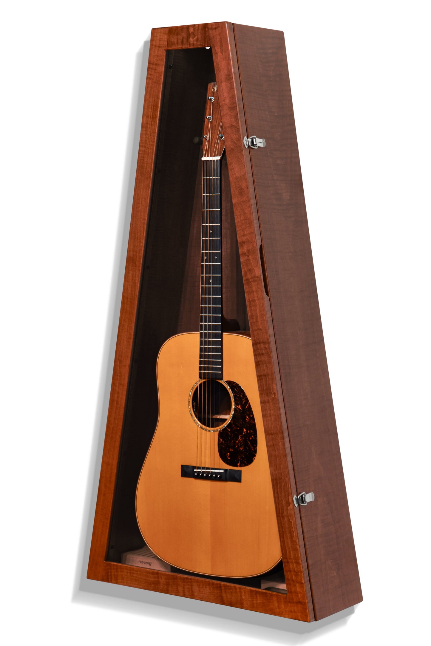 ClimaCase Triangle Humidor - Flamed Maple with Acres Stain