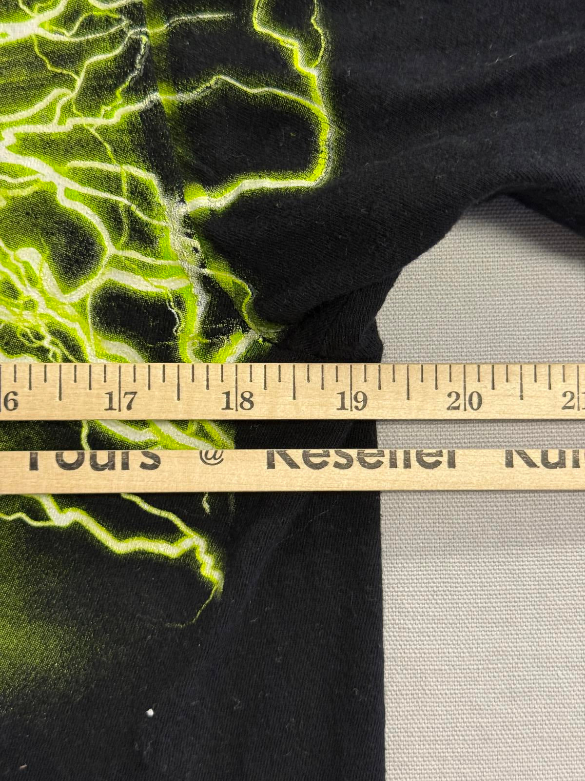 Disney Lighnting T-shirt Tower of Terror Twilight Zone - M