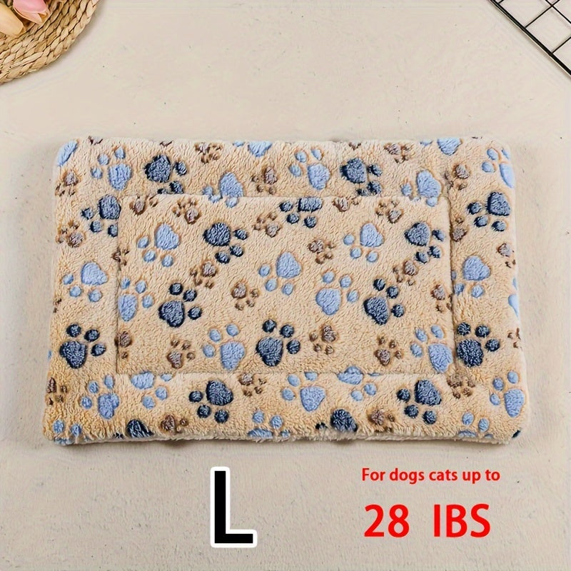 All-Season Dirt-Resistant Rectangular Pet Blanket - Comfortable Dog Paw Heart Print Pet Bed, 1pc