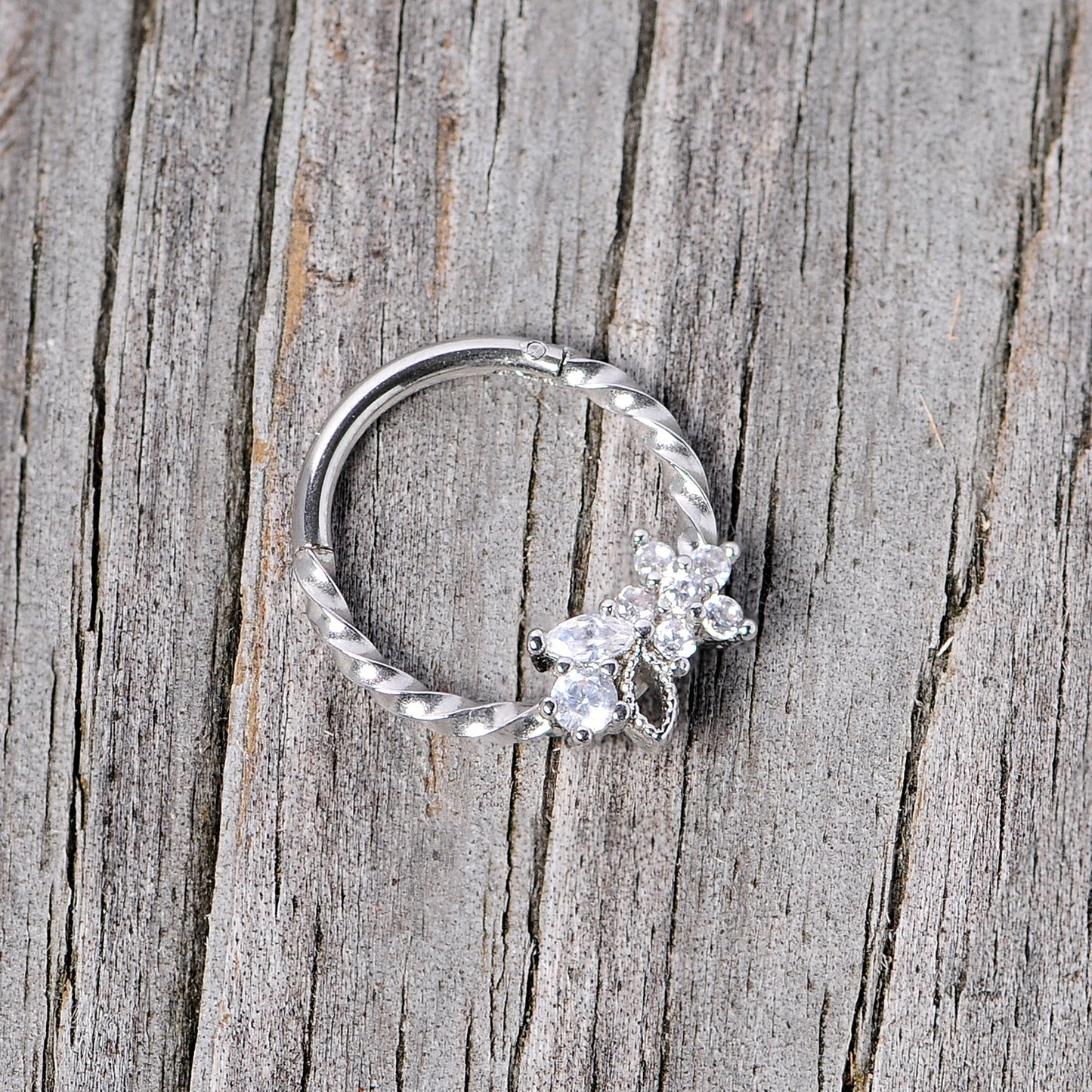 16G 3/8 Clear Gem Star Twisted Hinged Segment Ring