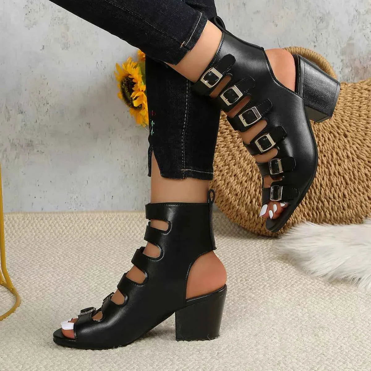Buckle Heel Block : Heels Sandals