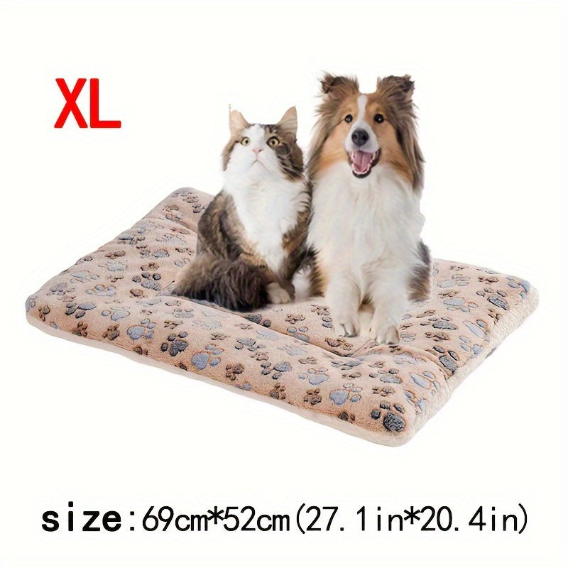 All-Season Dirt-Resistant Rectangular Pet Blanket - Comfortable Dog Paw Heart Print Pet Bed, 1pc