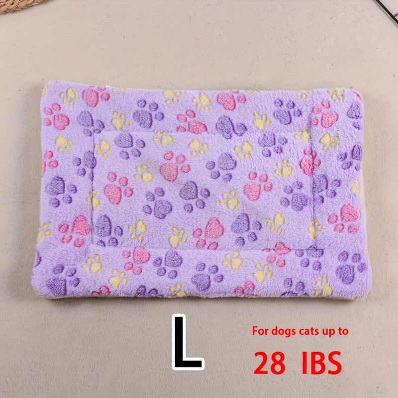 All-Season Dirt-Resistant Rectangular Pet Blanket - Comfortable Dog Paw Heart Print Pet Bed, 1pc