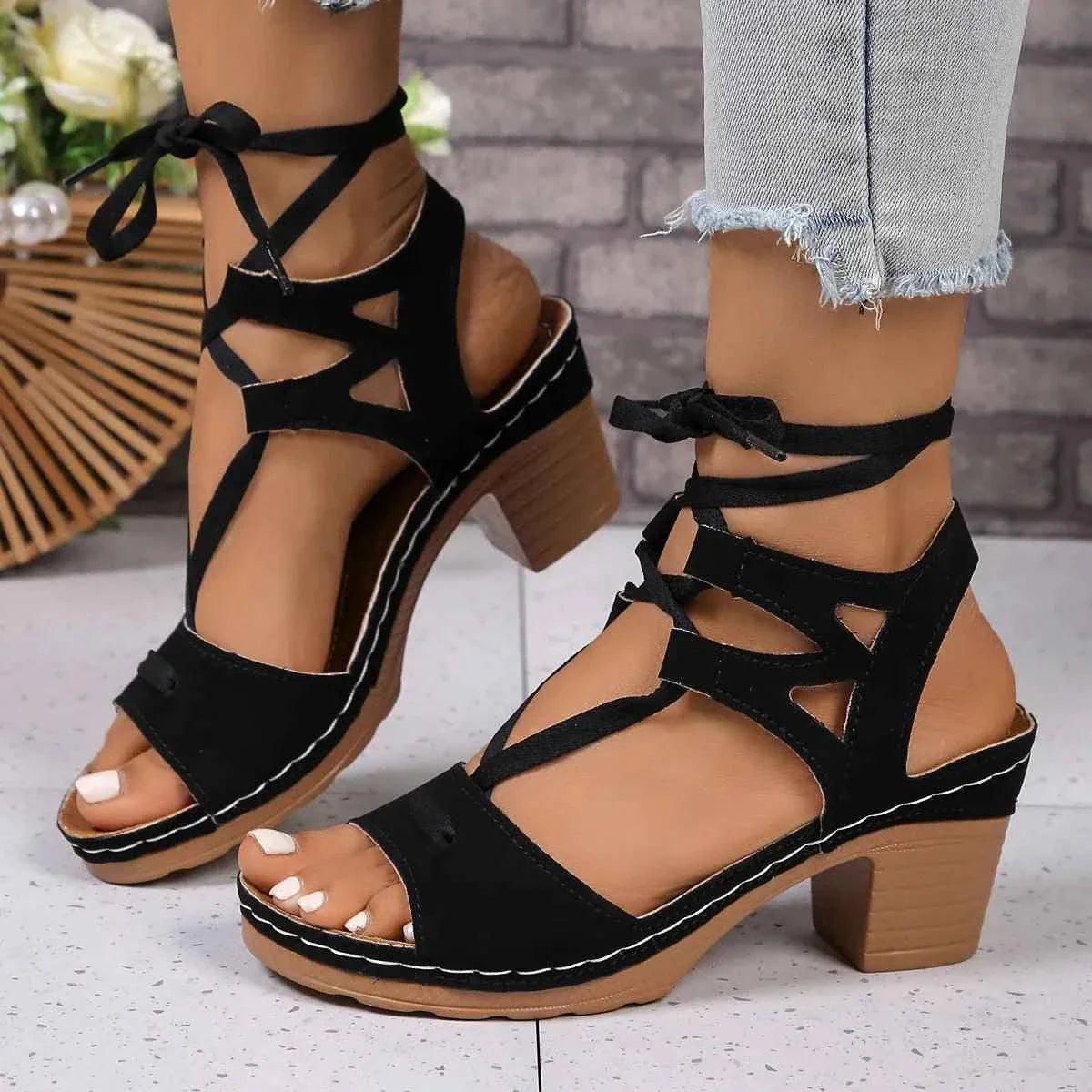 Elegant Heel Block : Lace-Up Sandals