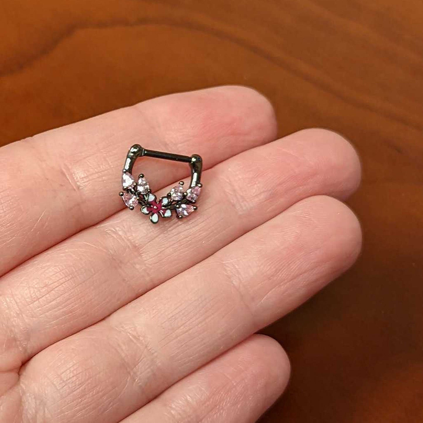 16G 5/16 Pink Gem Black Fanciful Flower Cartilage Clicker