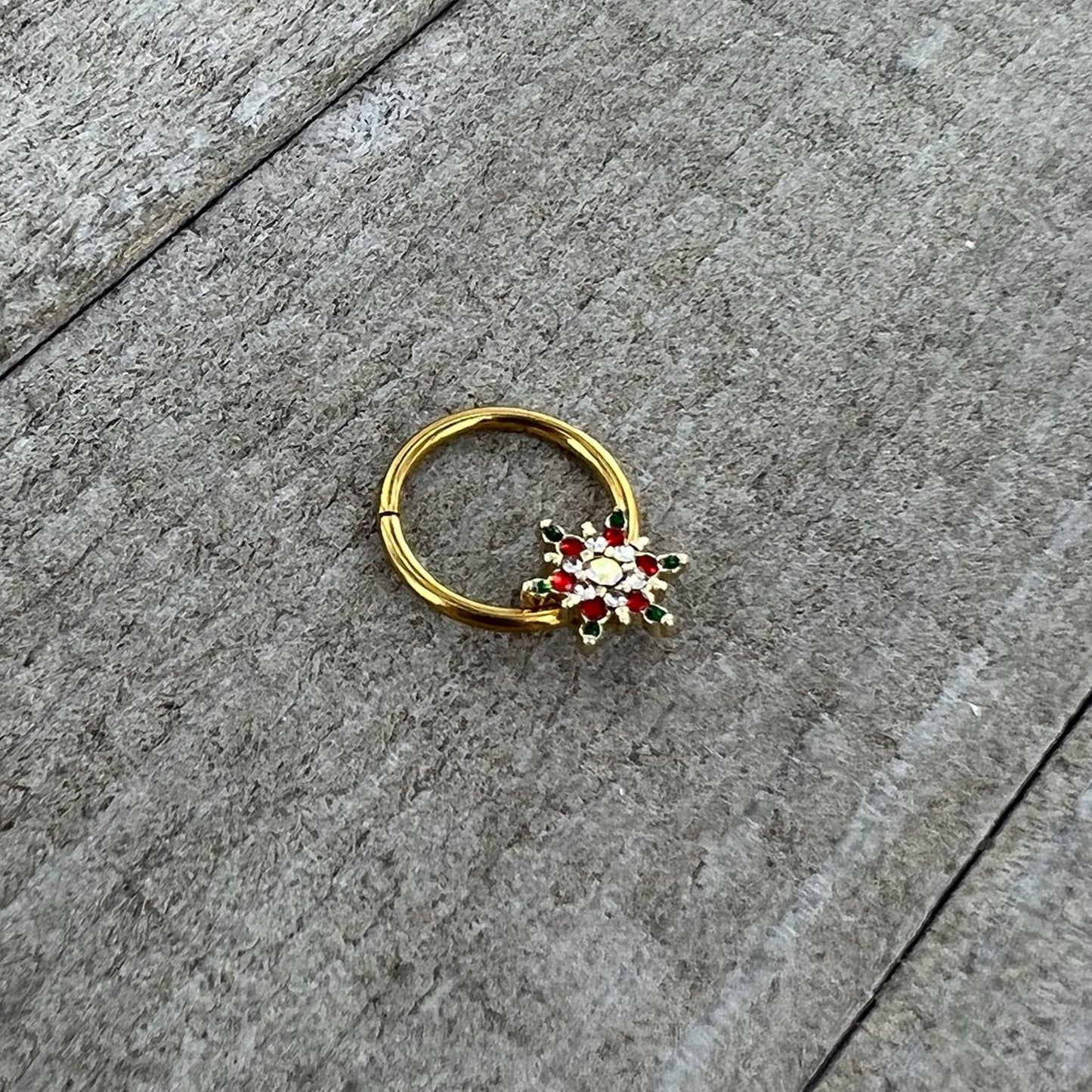 16G 3/8 Aurora Gem Gold Tone Christmas Star Hinged Segment Ring