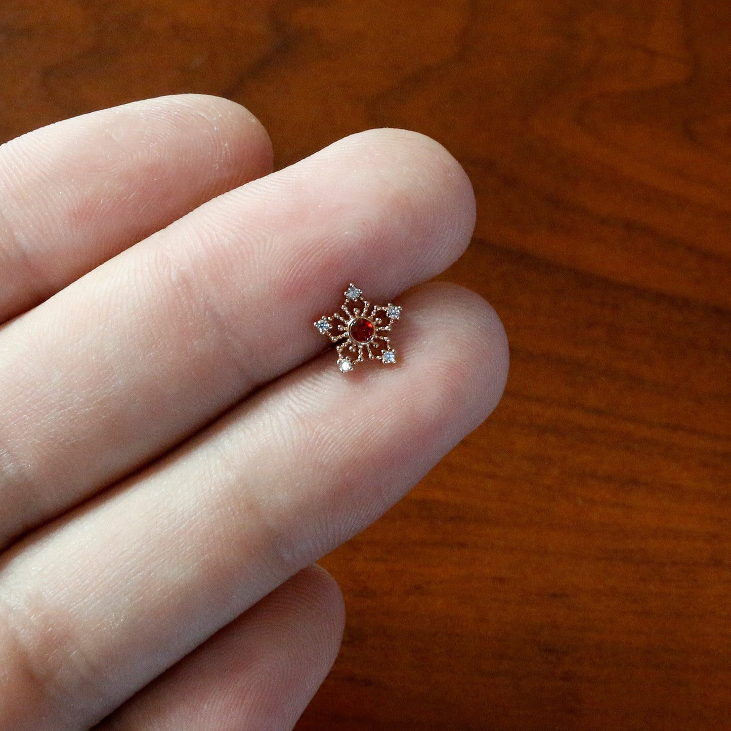 16G 1/4 Red Gem Rose Gold Tone Texture Snowflake Labret Tragus